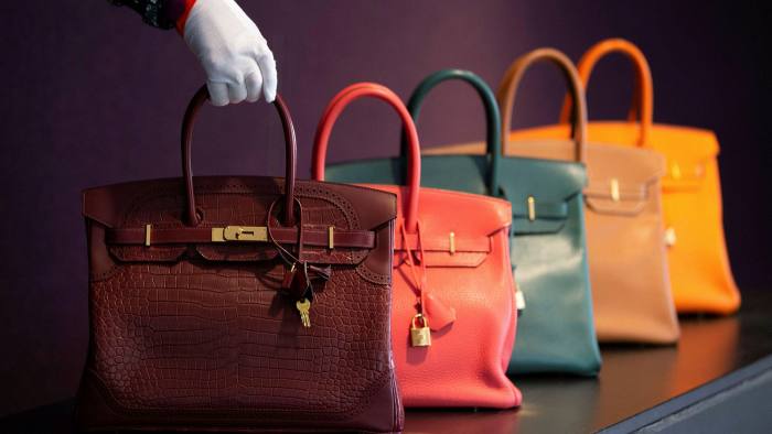 Hermès sues Mason Rothschild over his MetaBirkin NFTs - Negosyante News